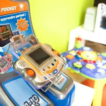 Arcantis Jules Verne מלון 3*